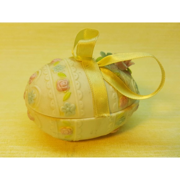Enesco Easter Egg Trinket dish Ceramic egg shaped BB327 - Picture 1 of 7